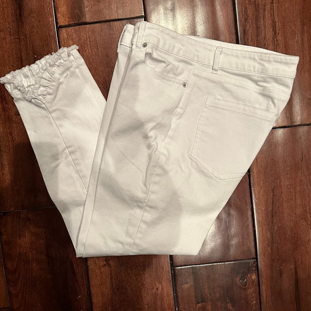 CeCe White Crop Jeans